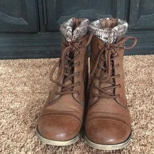 Mudd combat boots size 5.5 brown